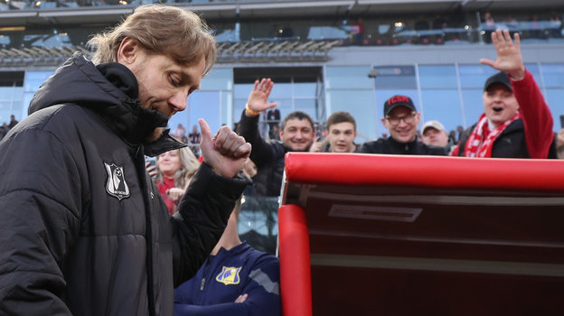 Валерий Карпин.