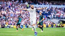 Бенефис Бензема, 15-летний дебютант в составе «Барселоны», невероятное спасение «Милана» в Риме