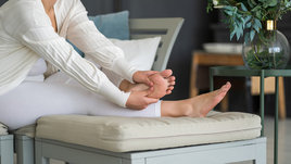 Массаж ног.