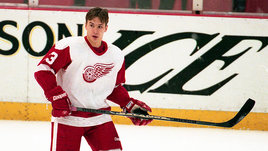 Хлккеист «Детройта» Вячеслав Козлов.
