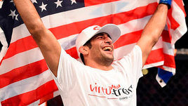 Боец Бенил Дариуш