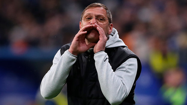 Дмитрий Пятибратов. Тренер Дмитрий Пятибратов.