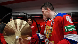 Гонг в раздевалке и теплый прием в Челябинске. Как начался тур сборной России по стране