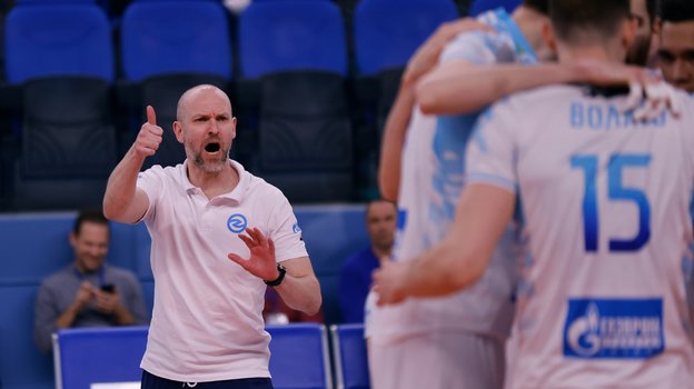 Главный тренер «Зенита» Алексей Вербов.