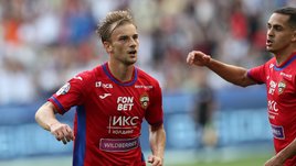 «Посмотрю скучный матч, но не скучную фигурку. Футбол в России популярнее». Кучаев — о романе с Радионовой и ЦСКА