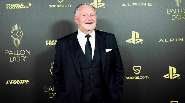 Жан-Мишель Олас. Президент «Лиона» Жан-Мишель Олас.