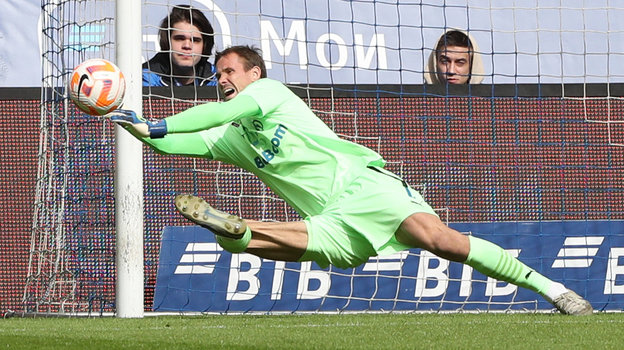 Футболист Антон Шунин