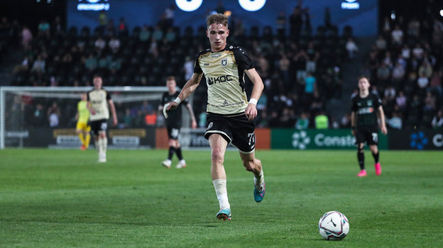 Илья Самошников. Футболист «Рубина» Илья Самошников.