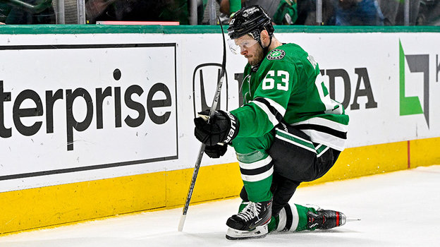 Евгений Дадонов. Хоккеист «Далласа» Евгений Дадонов.