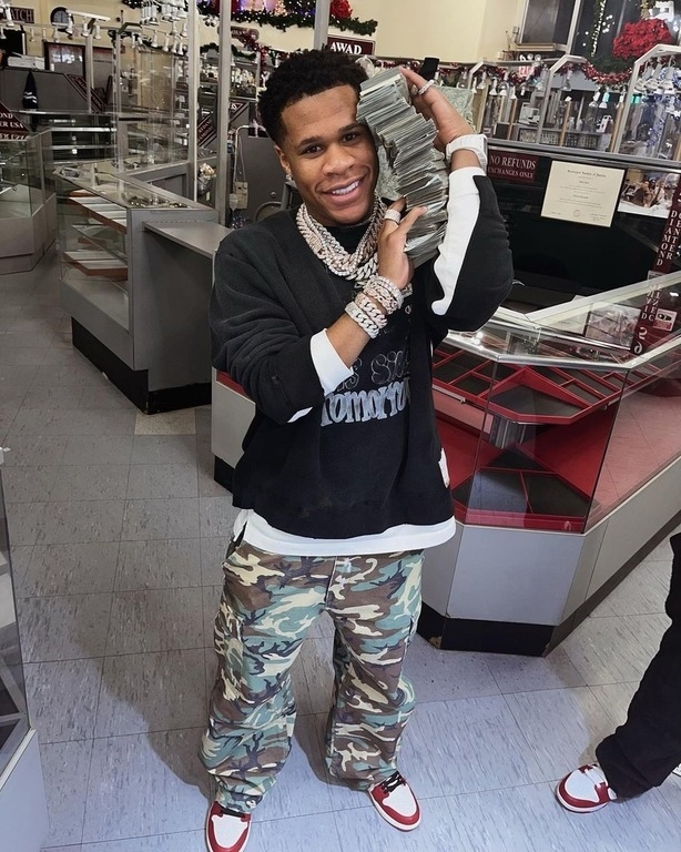 Девин Хейни.