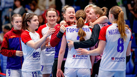 ЦСКА дважды прорвался в финал. Москва претендует на оба трофея в гандболе