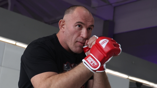 Алексей Олейник.