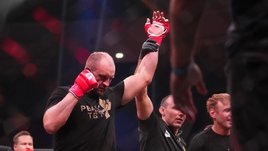 «Спасибо Александру и Федору за поддержку». Иван Емельяненко одержал первую победу в ММА