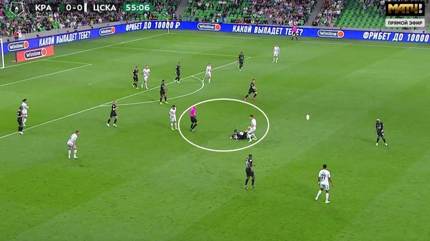 Вячеслав Литвинов грубо сыграл на сопернике.