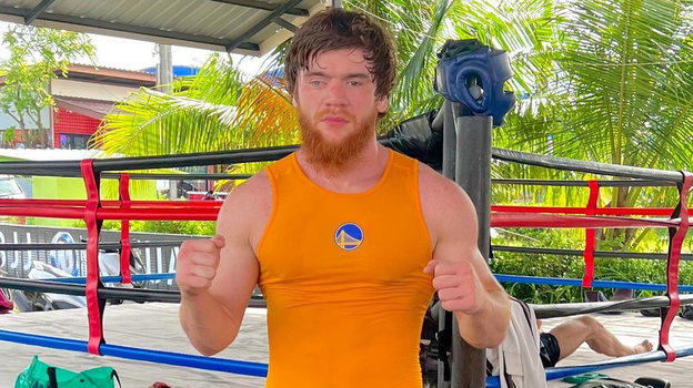 Шара Буллет.