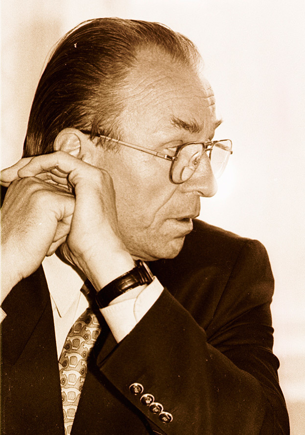 Валентин Сыч.