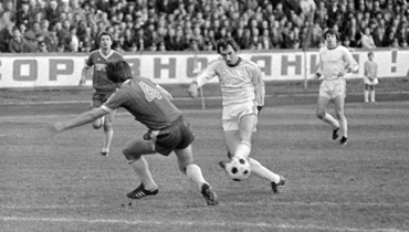 19 сентября 1983 года. Москва. «Торпедо» — «Спартак» — 0:2. В атаке — лучший бомбардир чемпионата Юрий Гаврилов.