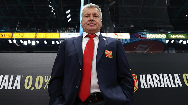 Олег Браташ. Тренер Олег Браташ.