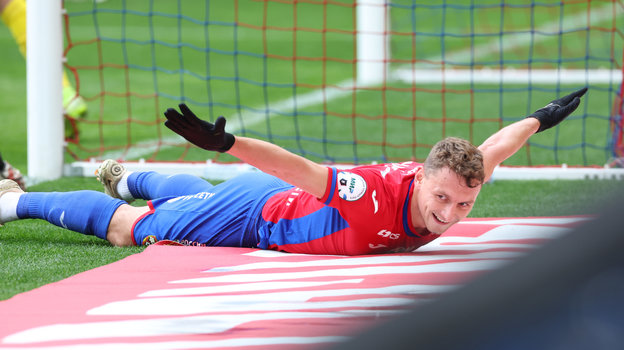 Радость Федора Чалова после гола