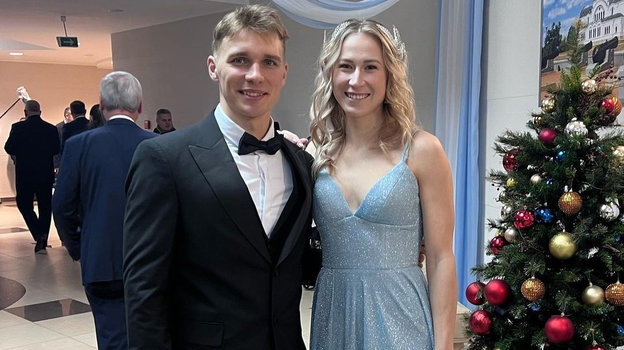 Антон Смольский и Динара Алимбекова-Смольская. Антон Смольский и Динара Алимбекова-Смольская