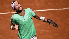 Хачанов прокачал голову и теперь восхитителен на «Шлемах». Поможет ли ему прошлый опыт в противостоянии с Джоковичем?