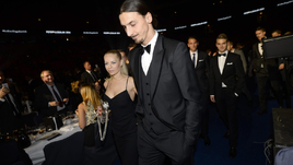 «Запер» на парковке красным «Феррари». Как Ибрагимович покорил сердце бизнес-леди