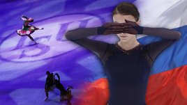 Фигуристка Анна Щербакова на фоне флага России и логотипа ISU