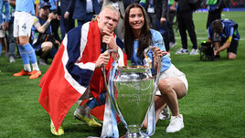 Естественная красота и обворожительная улыбка: кто вдохновляет норвежского вундеркинда «Ман Сити» Холанна