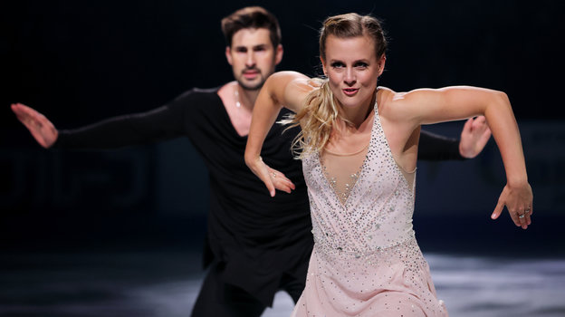 Фигуристы Мэдисон Хаббелл и Закари Донохью