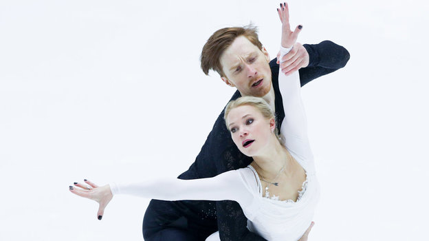 Фигуристы Евгения Тарасова и Владимир Морозов