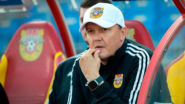 Александр Сторожук. Главный тренер «Арсенала» Александр Сторожук.