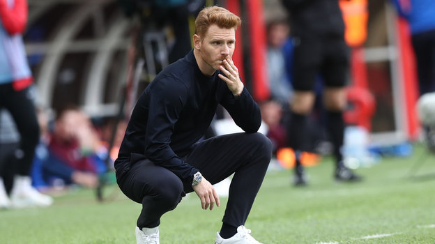 Гильермо Абаскаль. Тренер Гильермо Абаскаль.