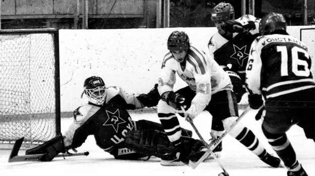 Александр Тыжных в воротах. Александр Тыжных в воротах