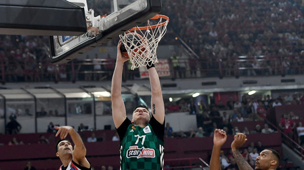 Никос Паппас. Баскетболист Никос Паппас