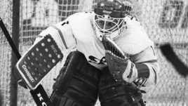 Хоккеист Владимир Мышкин.