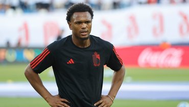 Луа Опенда (Бельгия) перед матчем с Грузией.