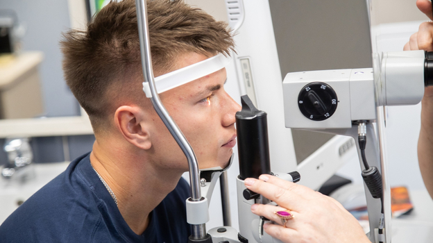 Евгений Асмолов