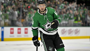 Евгений Дадонов.