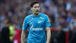 Футболист Далер Кузяев