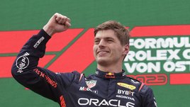 Ферстаппен выиграл «Гран-при Австрии» на фоне безумства судей. «Феррари» воспользовалась одним из немногих шансов