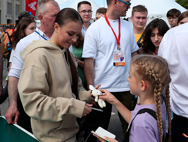 Анна Щербакова. Фигуристка Анна Щербакова на Дне московского спорта.