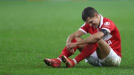 «Зобнин не хочет бороться — падает и рисует». Переговоры Кукуяна и ВАР на матче «Зенит» — «Спартак»