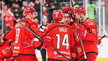 Хоккеисты «Автомобилиста».