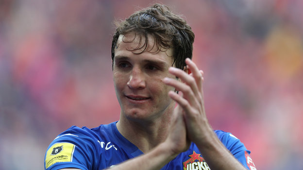 Футболист Марио Фернандес.