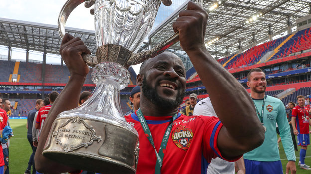 Сейду Думбия с Кубком России