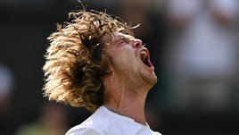 Рублев и Сафиуллин прошли в 1/4 финала, Андреева выбила Потапову. Онлайн-трансляция воскресенья на Уимблдоне