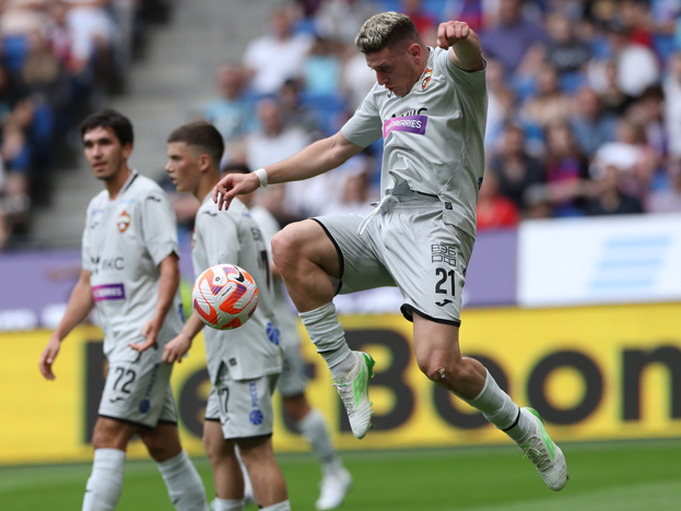 Адольфо Гайч. Футболист Адольфо Гайч