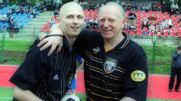 Сергей Карасев и Валерий Баскаков на финале ТДК 2001 года. Сергей Карасев и Валерий Баскаков