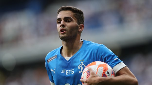 Арсен Захарян.