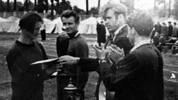 Николай Русак на награждении победителей 1-й Спартакиады освобожденных комсомольских работников Минской области. Николай Русак на награждении победителей 1-й Спартакиады освобожденных комсомольских работников Минской области